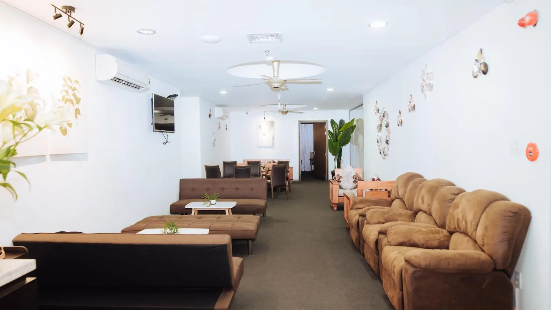 Danaciti Hotel Vietnam