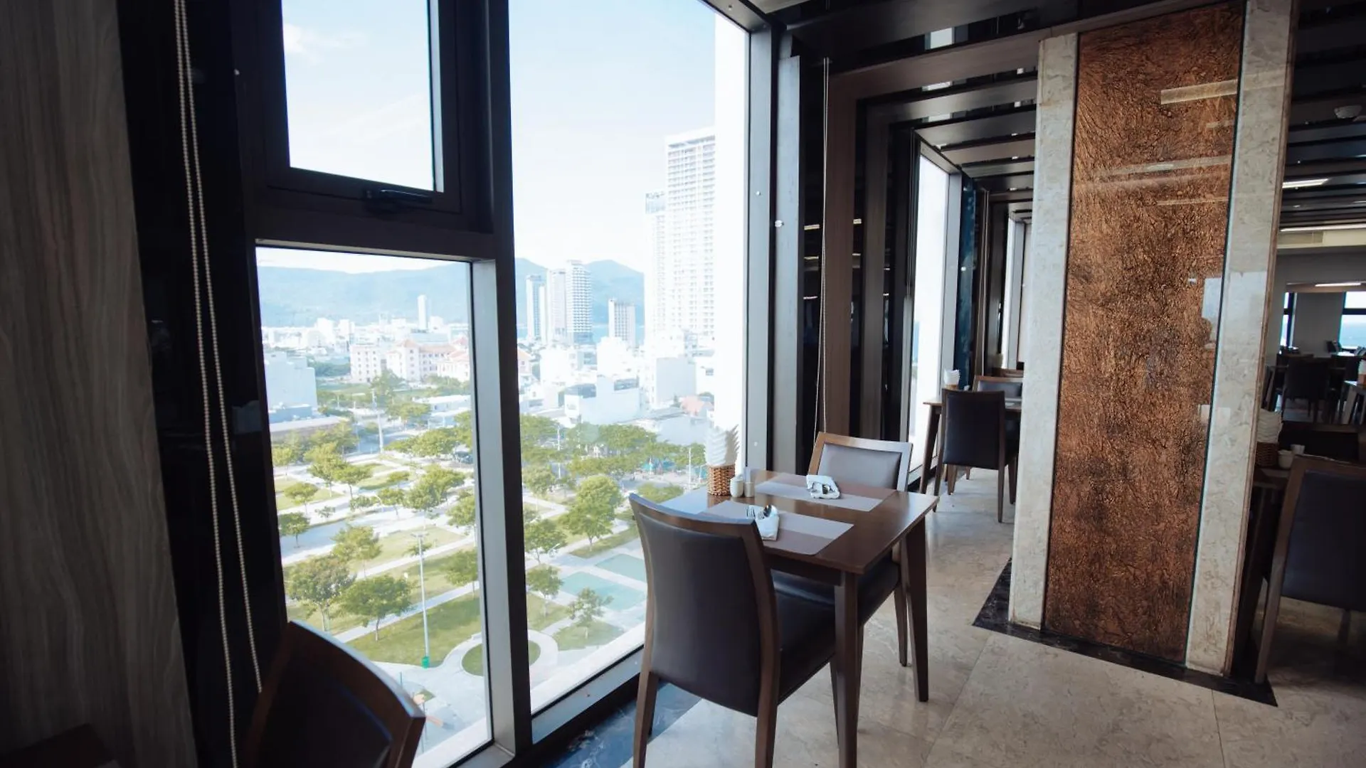****  Danaciti Hotel Vietnam